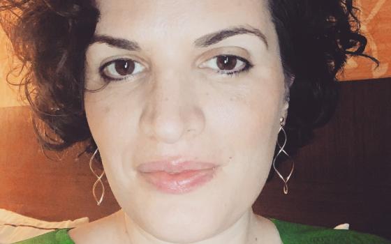 نددت بالاحتلال جامعة أمريكية تفصل الأكاديمية شرين سعيدي