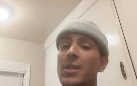 بالرغم من فصله.. استمرار التحريض الإسرائيلي بحق موظف في فندق أمريكي  