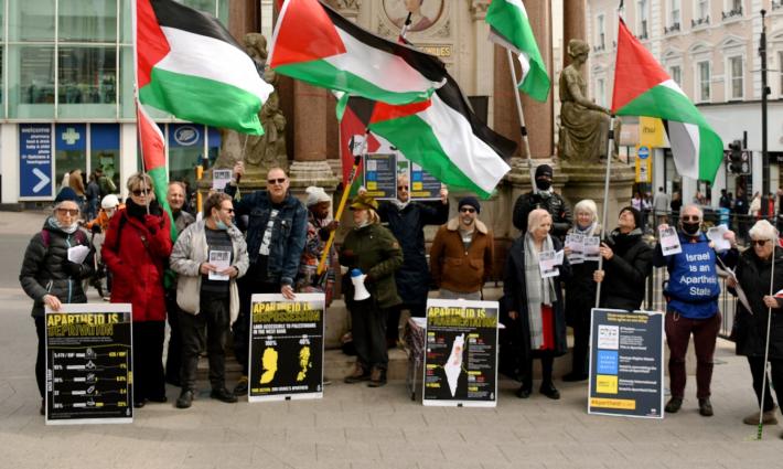 دعمًا لفلسطين.. حملة التضامن تنظّم طاولة معلومات في برايتون 👍  ‌