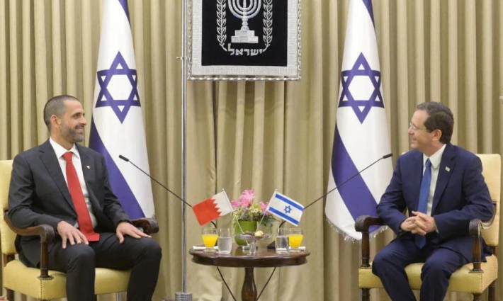 الرئيس الإسرائيلي ينوي زيارة البحرين قريبًا