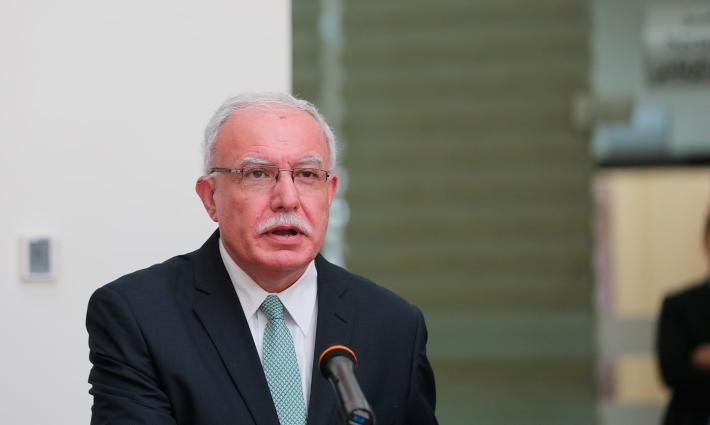 الخارجية الفلسطينية: دولٌ عربية وإسلامية ترفض ضغوطاً أمريكية للتطبيع