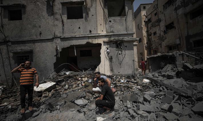 أمنستي: "إسرائيل" ارتكبت جرائم حرب ضد غزة في أغسطس الماضي