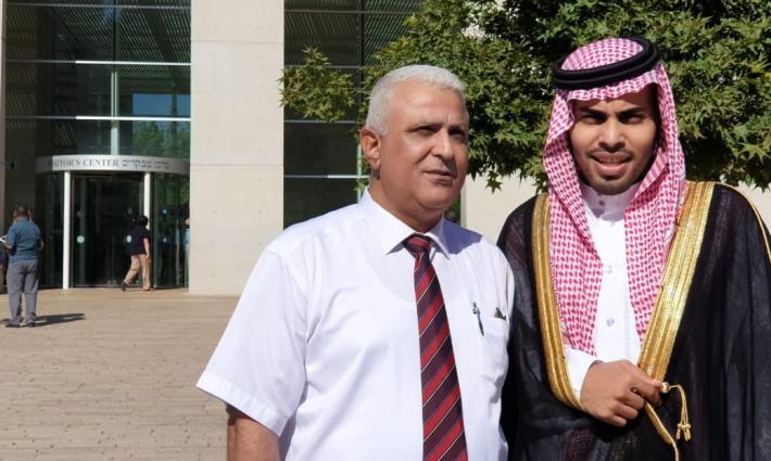 حماس: زيارة إعلاميين عرب للاحتلال الإسرائيلي طعنة في ظهر الفلسطينيين