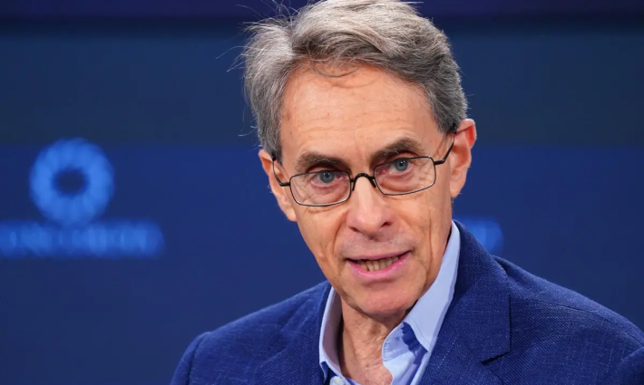 إدانات لرفض "هارفارد" منح الزمالة لمدير "رايتس ووتش" السابق ?