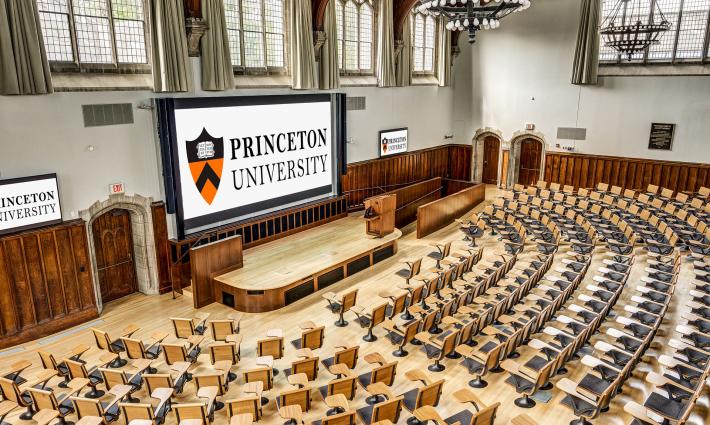 طالب جامعة برينستون سيصوتون على مقاطعة شركة CAT