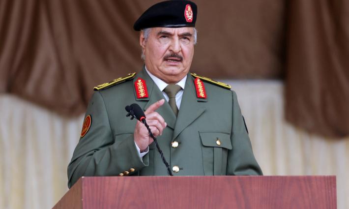 طائرة لأحد الرجال المقربين من حفتر تهبط في تل أبيب