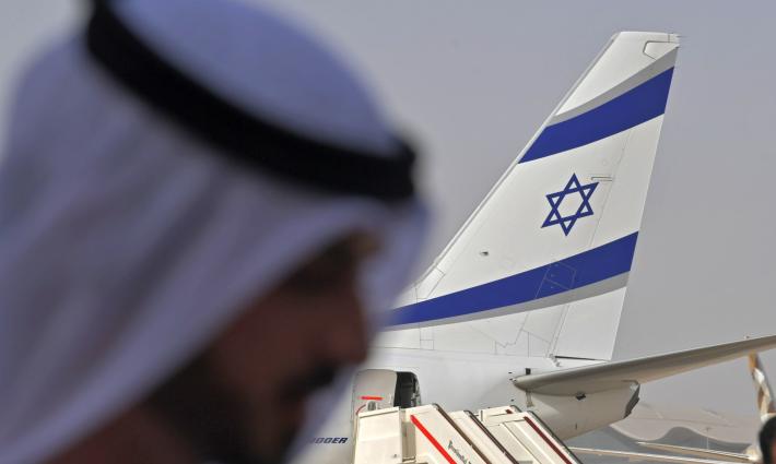 سلطنة عُمان تُعطل تقصير الرحلات الجوية الإسرائيلية رغم القرار السعودي