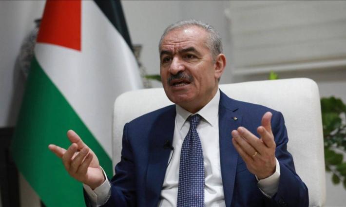 اشتية يُحمّل المجتمع الدولي المسؤولية عن تصاعد جرائم الاحتلال