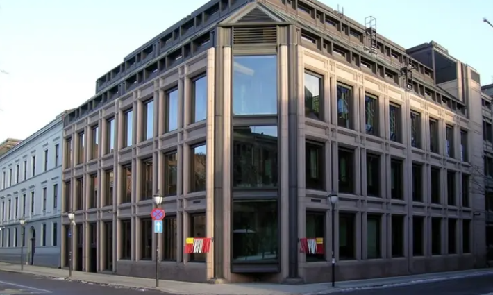 صندوق الثروة السيادي النرويجي لم ينسحب بعد من شركات إسرائيلية ?