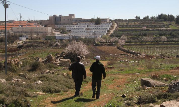 تجمع "اتحرّك" يدين المشاريع الاستيطانية الجديدة في القدس المحتلة