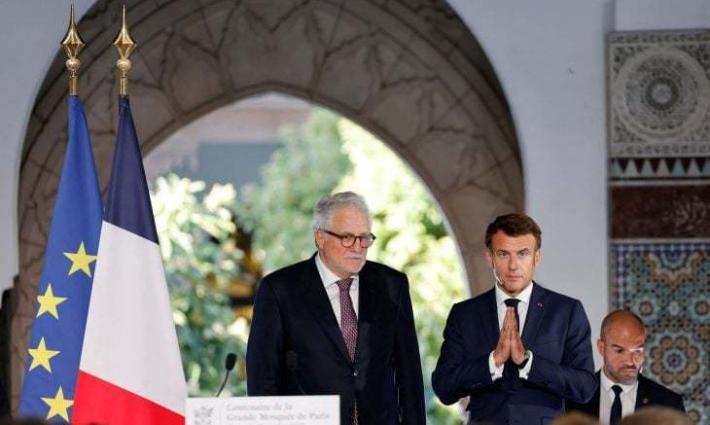 هجوم جزائري على عميد مسجد باريس بسبب لقاءات تطبيعية