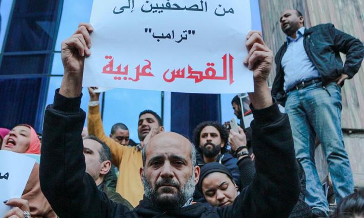 حركة المقاطعة تدعو السلطات المصرية للإفراج عن رامي شعث