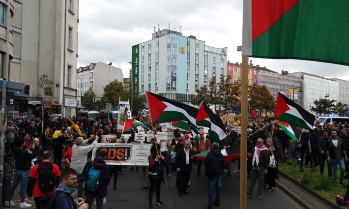 برلين.. حركة المقاطعة تنظيم وقفة احتجاجية ضد جرائم الاحتلال الإسرائيلي