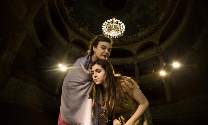 حركة المقاطعة في فرنسا تدعو فنانتين لعدم المشاركة بحفل إسرائيلي