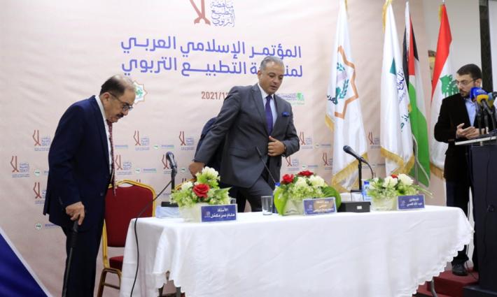 وزير الثقافة اللبناني يدعو للعمل على اجتثاث الاحتلال وتحرير الأرض