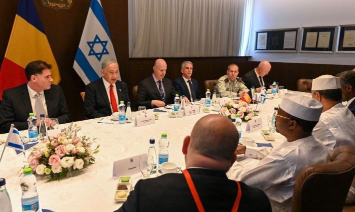 نتنياهو يلتقي رئيس تشاد قبل افتتاح سفارة بلاده في "إسرائيل" ?