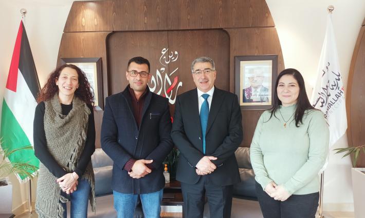 نشرة "أخبار مقاطعة"