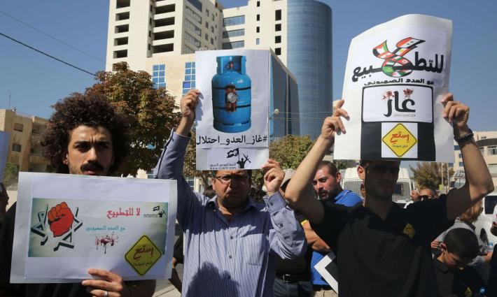 رئيس لجنة الشؤون الخارجية بالبرلمان الأردني يدعو لإلغاء اتفاقية الغاز