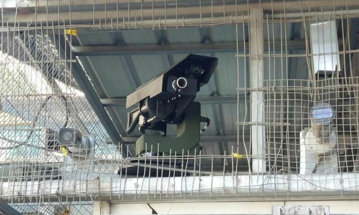 جيش الاحتلال ينصب نظام "تشتيت حشود" إلكتروني في الخليل