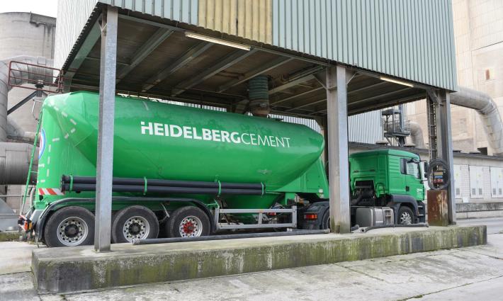 حركة المقاطعة تدعو إلى إدراج شركة "هايدلبرغ" الألمانية على القائمة السوداء