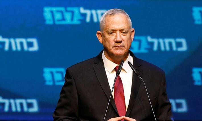 غانتس: يمكننا الاستفادة من اتفاقات التطبيع لتعزيز السلطة الفلسطينية