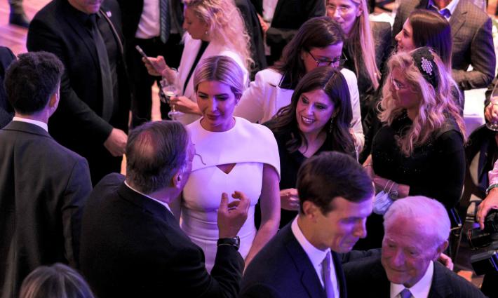 احتفال بالتطبيع على أراضي مقبرة إسلامية في القدس