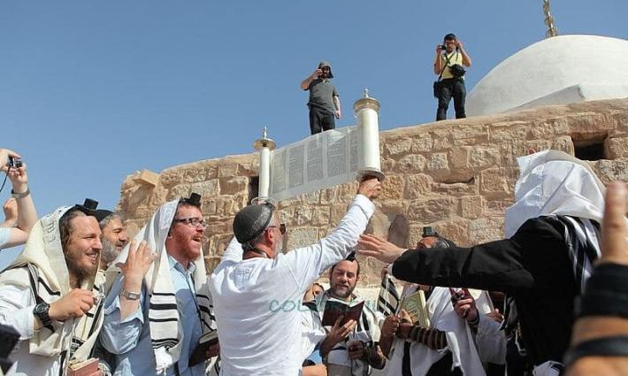 نائب أردني يطالب باستقالة وزير الأوقاف بعد الاعتداء على مقام النبي هارون