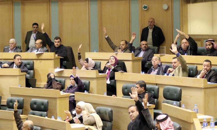 نواب أردنيون يطالبون بطرد سفير الاحتلال ردًا على مجازر جيشه