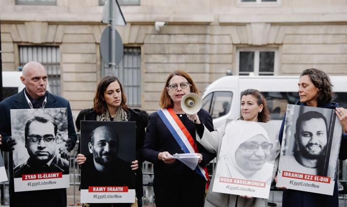 فرنسا.. منظمة العفو الدولية تدعو السلطات المصرية للإفراج عن رامي شعث