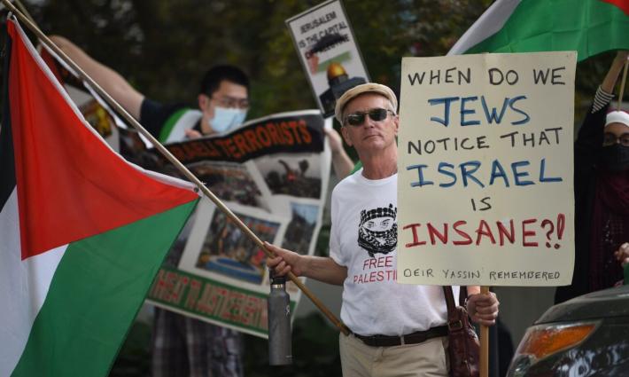 ربع اليهود الأمريكيين يعتقدون أن "إسرائيل" هي دولة عنصرية