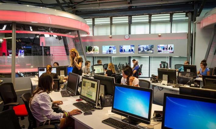 صحفيون ونشطاء يمنيون يظهرون على تلفزيون إسرائيلي والنقابة تطالبهم بالاعتذار