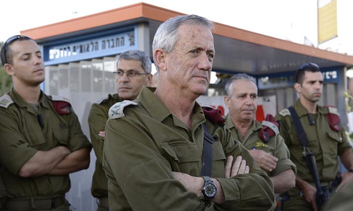 إحالة قضية جرائم الحرب لغانتس إلى محكمة الاستئناف الهولندية