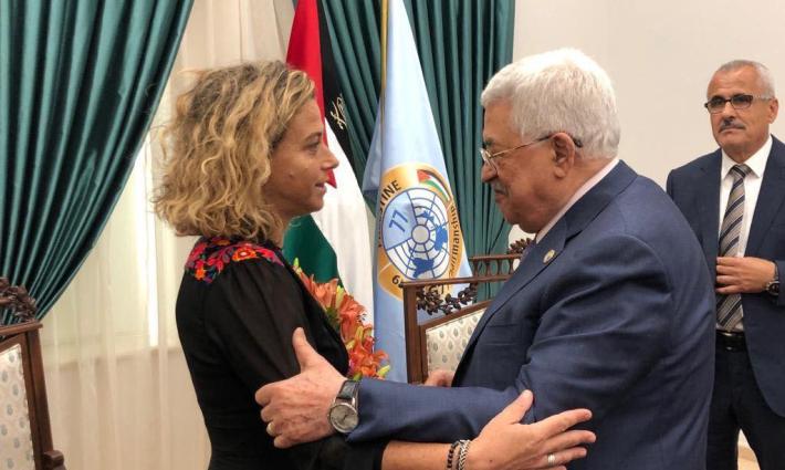 السلطة تدعو لمؤتمر تطبيعي في مقر المقاطعة برام الله