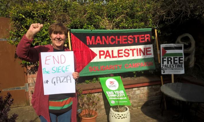 نشطاء بريطانيون يطالبون برفع الحصار عن غزة في ظل تفشي كورونا