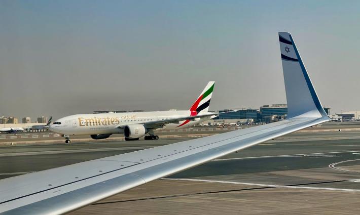 الاحتلال قد يعلق رحلات الطيران إلى دبي بسبب خلاف أمني