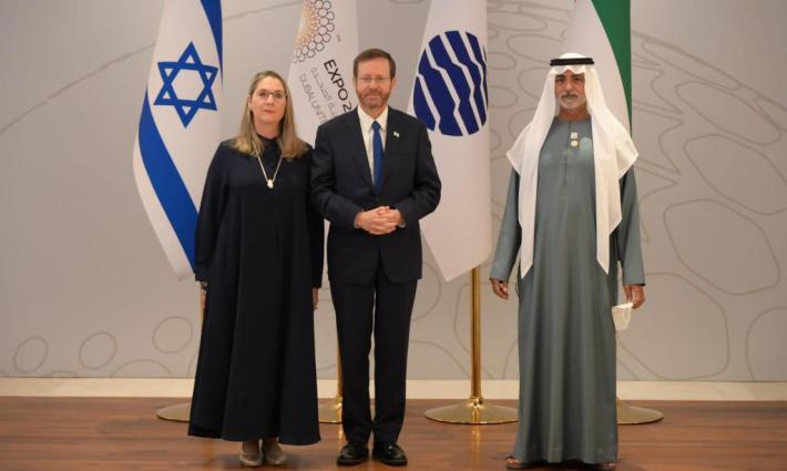 الإمارات تتجه نحو الاستثمار في الشركات الإسرائيلية بقيمة 10 مليارات دولار