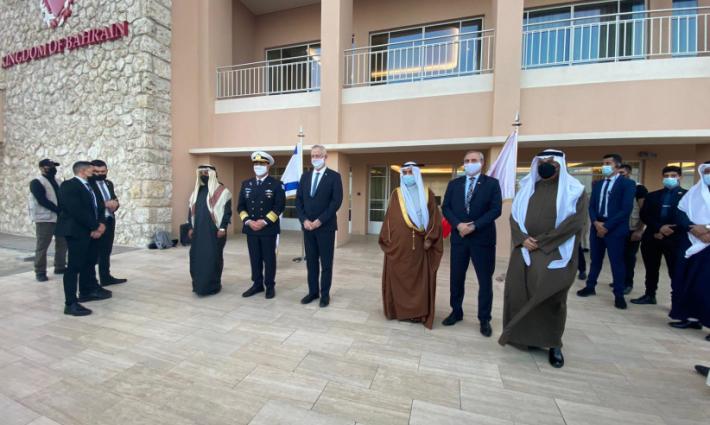 وزير حرب الاحتلال يزور البحرين لتوقيع اتفاق تعاون أمني
