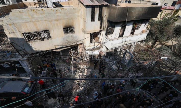 النشرة - إدانات واسعة للعدوان على جنين.. وتحريض ضد "ووترز" لإلغاء حفله في فرانكفورت