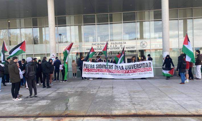 سفيرة الاحتلال لدى إسبانيا تحرض ضد طلاب دعموا القضية الفلسطينية ??