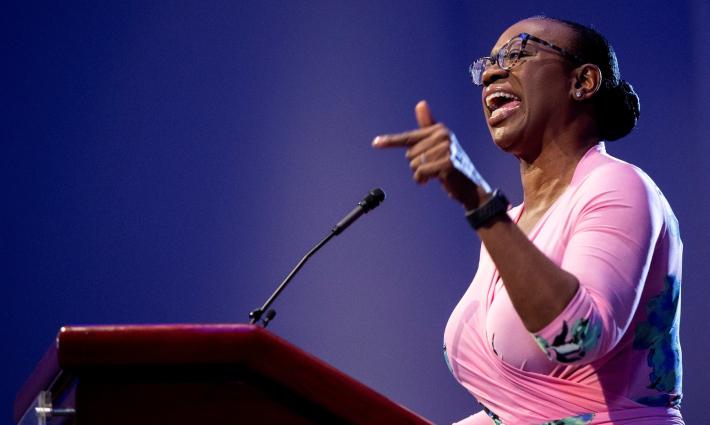 هجوم إسرائيلي على مرشحة للكونغرس بسبب دعمها لفلسطين وحركة المقاطعة