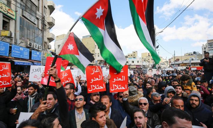 الأردن تتجه لربط المصانع بالشبكة التي يُضخ فيها الغاز الإسرائيلي