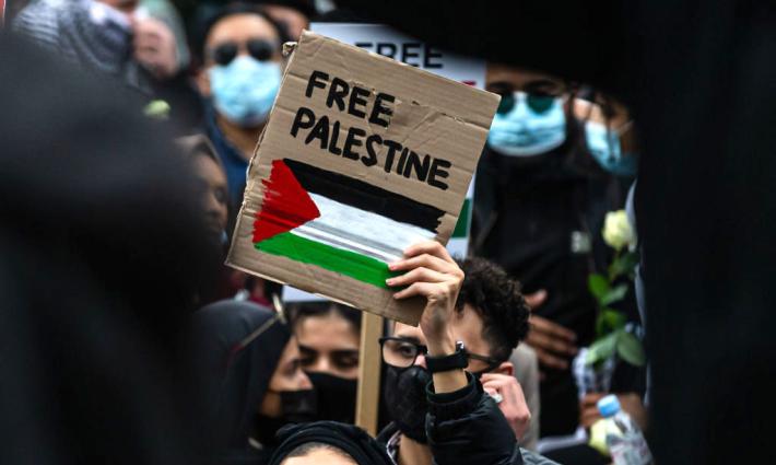 نشرة أخبار “مقاطعة”