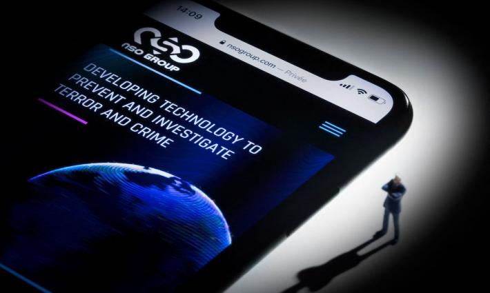 بولندا تعترف بشراء برنامج التجسس الإسرائيلي "بيغاسوس"