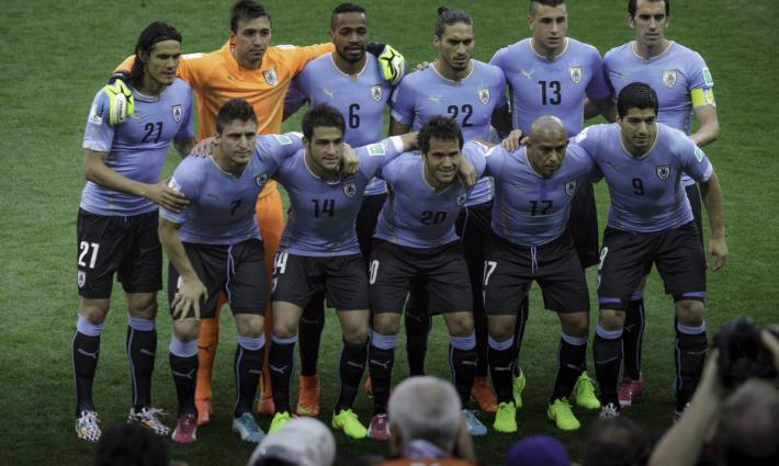 منتخب الأوروغواي يلغي تدريباته التي كان سيرعاها الاحتلال الإسرائيليّ