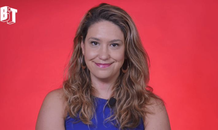 صحفية أمريكية تُطرد من عملها بسبب محتوى عن الفصل العنصري الإسرائيلي