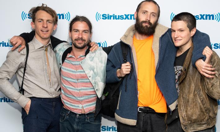 حركة المقاطعة تدعو فرقة Big Thief لإلغاء حفلاتها في "إسرائيل"