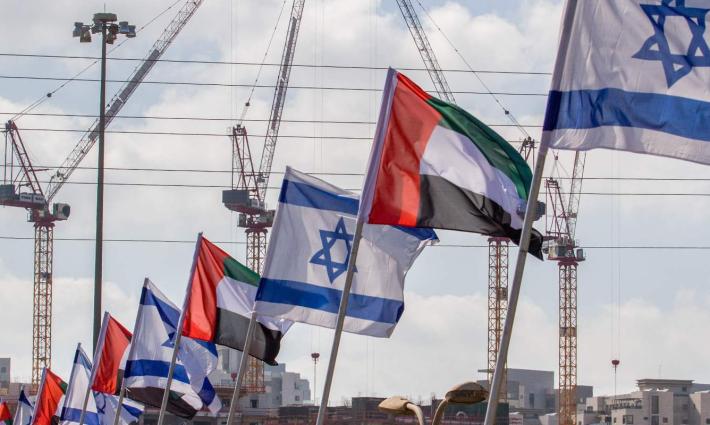 وفد إماراتي يضم وزيري المالية والاقتصاد يصل إلى الأراضي المحتلة قريبًا