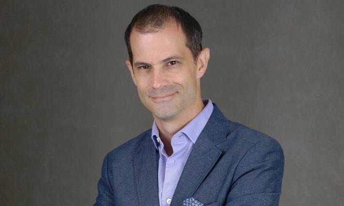 تحريض إسرائيلي ضد مذيع أمريكي لتضامنه مع فلسطين