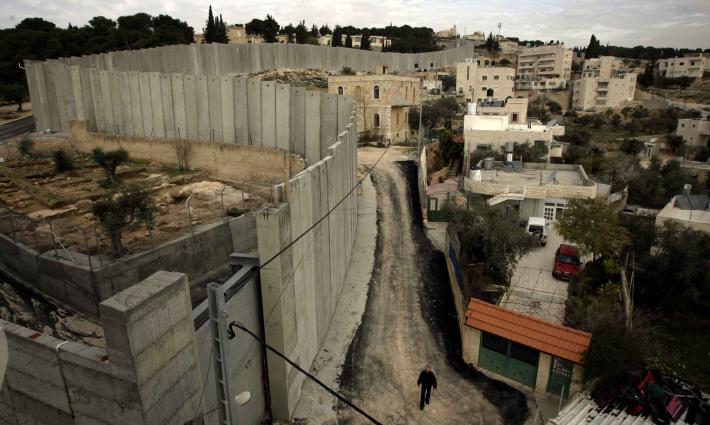 حركة المقاطعة تدين مشاركة شركة CEMEX المكسيكية في بناء جدار الفصل العنصري
