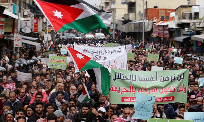 الأردن.. اتهامات لمجلس النواب بالتواطؤ مع الحكومة في تمرير صفقة الغاز